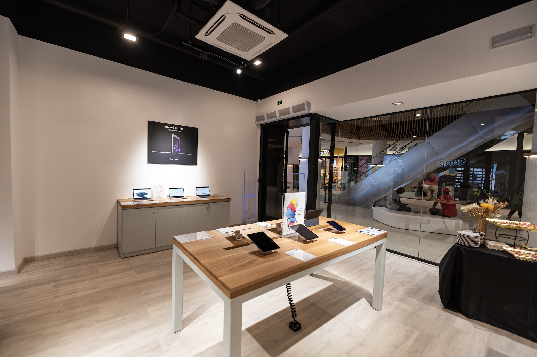 retail